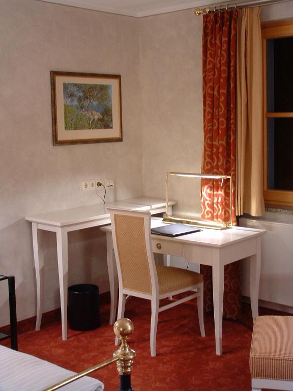 Altstadthotel Braeuwirt Вайден Номер фото